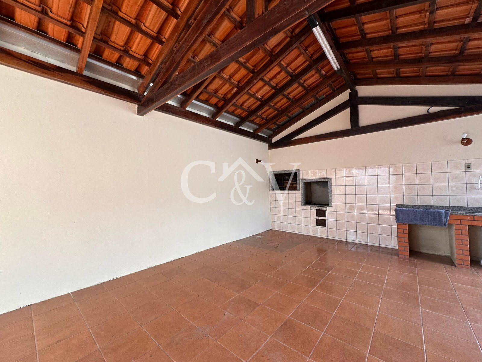 WhatsApp-Image-2025-03-25-at-18.29.08-1